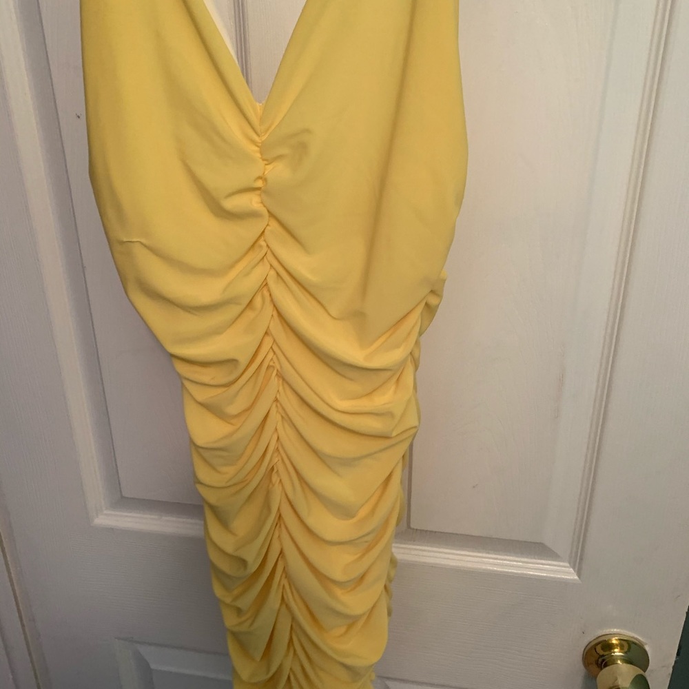 Mini Yellow Bodycon Dress - Picture 7 of 7